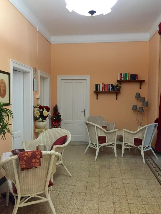 Hotel Villa Gentile Леванто Экстерьер фото