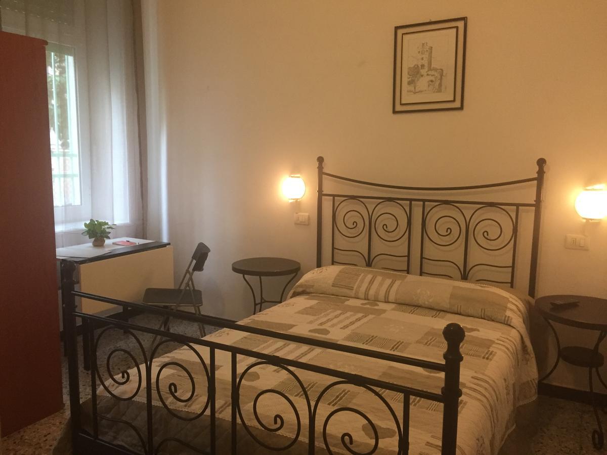 Hotel Villa Gentile Леванто Экстерьер фото